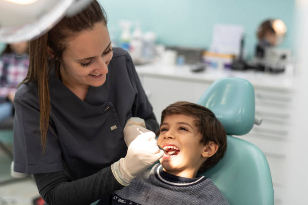 Best Emergency Dental Extractions in Lowell, MI